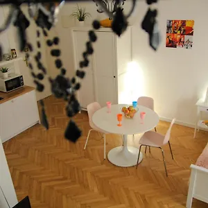  Apartment Corner 2 Cracow I Old Town I Big & Balcony